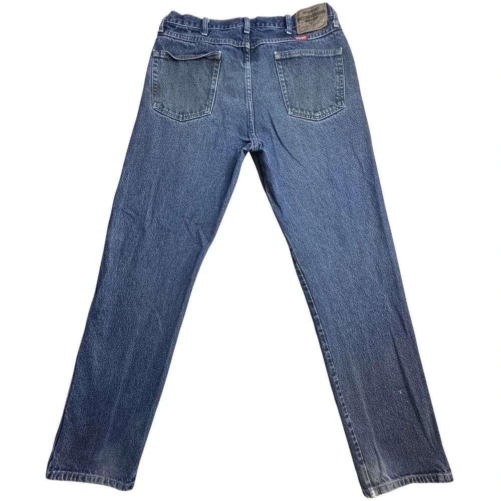 Wrangler Regular Fit‎ Jeans Mens 36x34 (35x32) Medium Wash Blue Denim 96501MR
